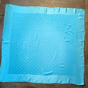 LV Vintage Monogram Scarf